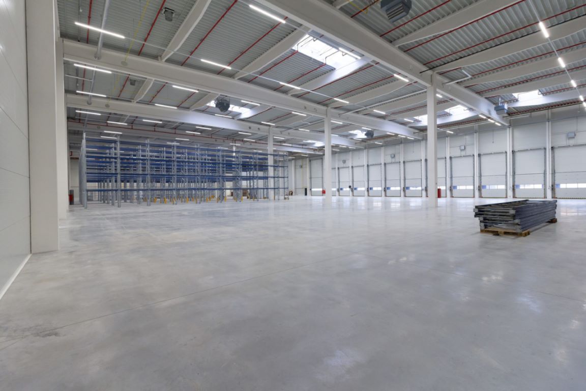Industrial_Park_Warehouse_BESICO_Martin_4.jpg