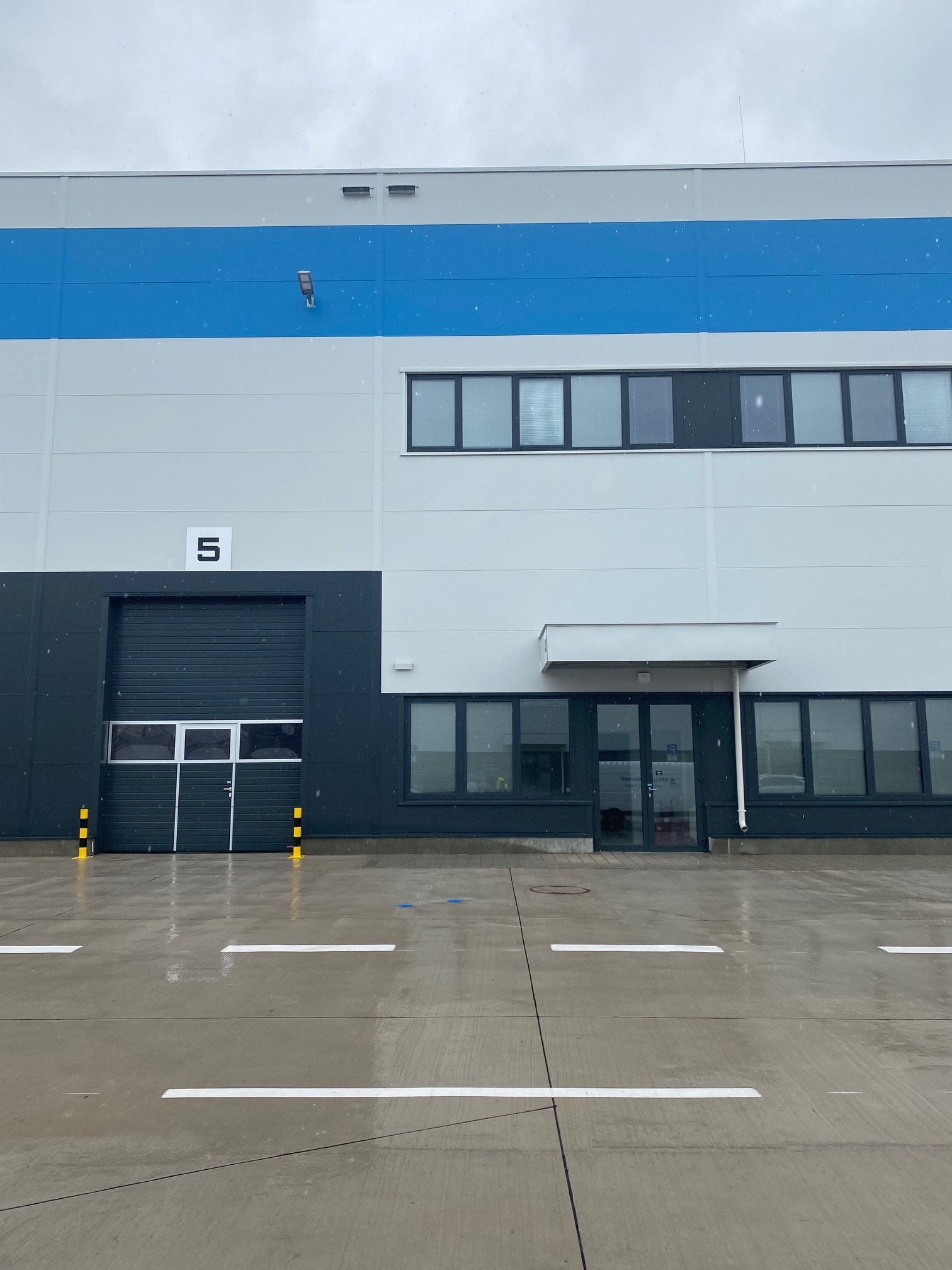 Industrial_Park_Warehouse_Vision_Park_Bratislava.jpg