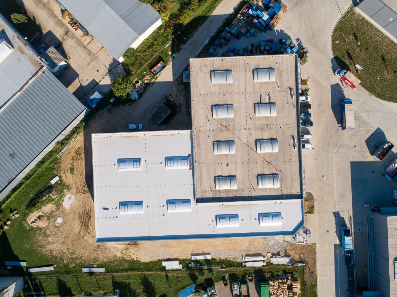 Industrial_Park_Warehouse_BESICO_Vrable.jpg