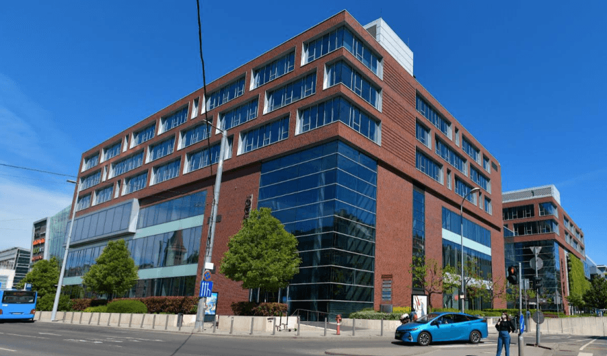 Allee Corner