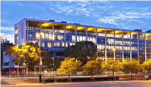 Liget Center