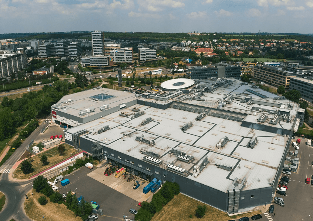 Galerie Butovice Warehouse Park