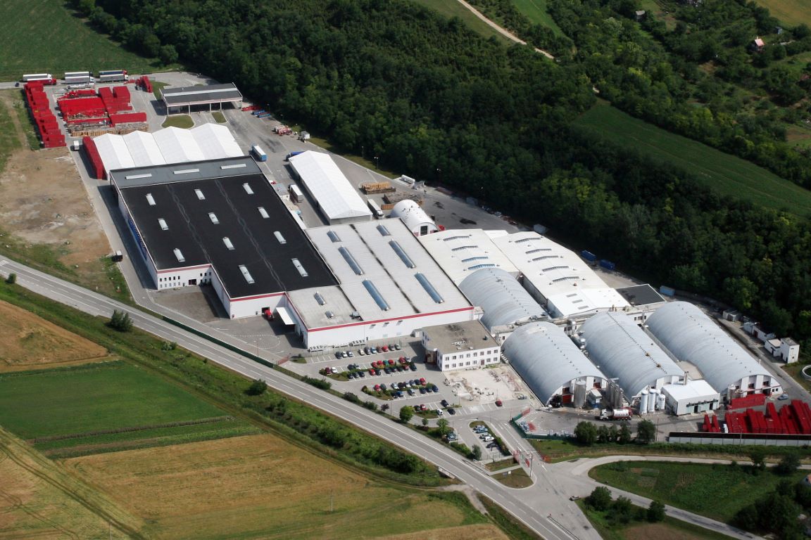 Industrial_Park_Warehouse_LP_Luka.jpg