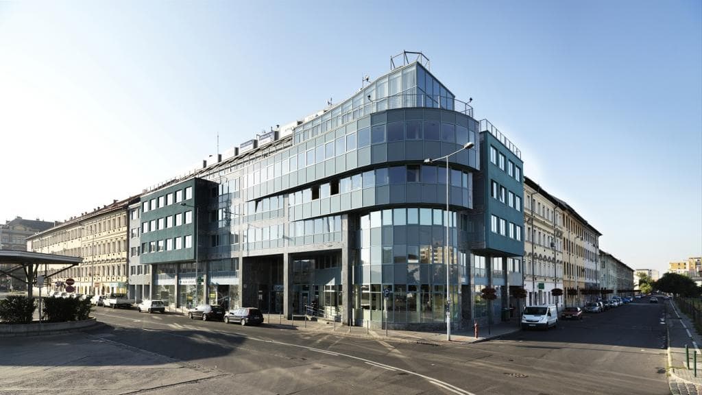 Árpád Center
