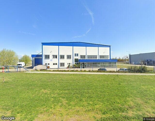 Százhalombatta Building