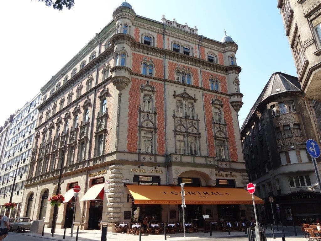Centrál Palace
