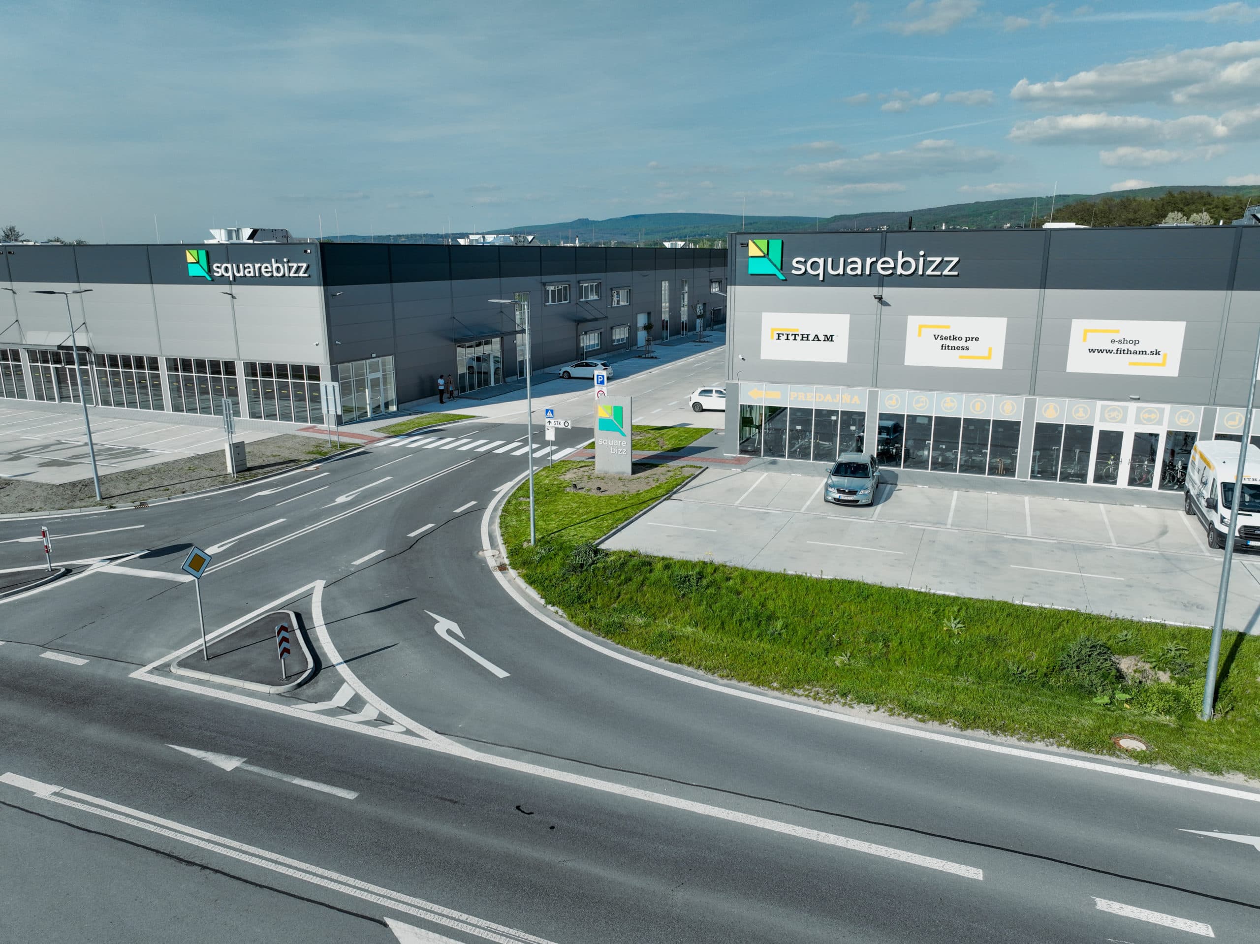 Squarebizz Business Center Bory