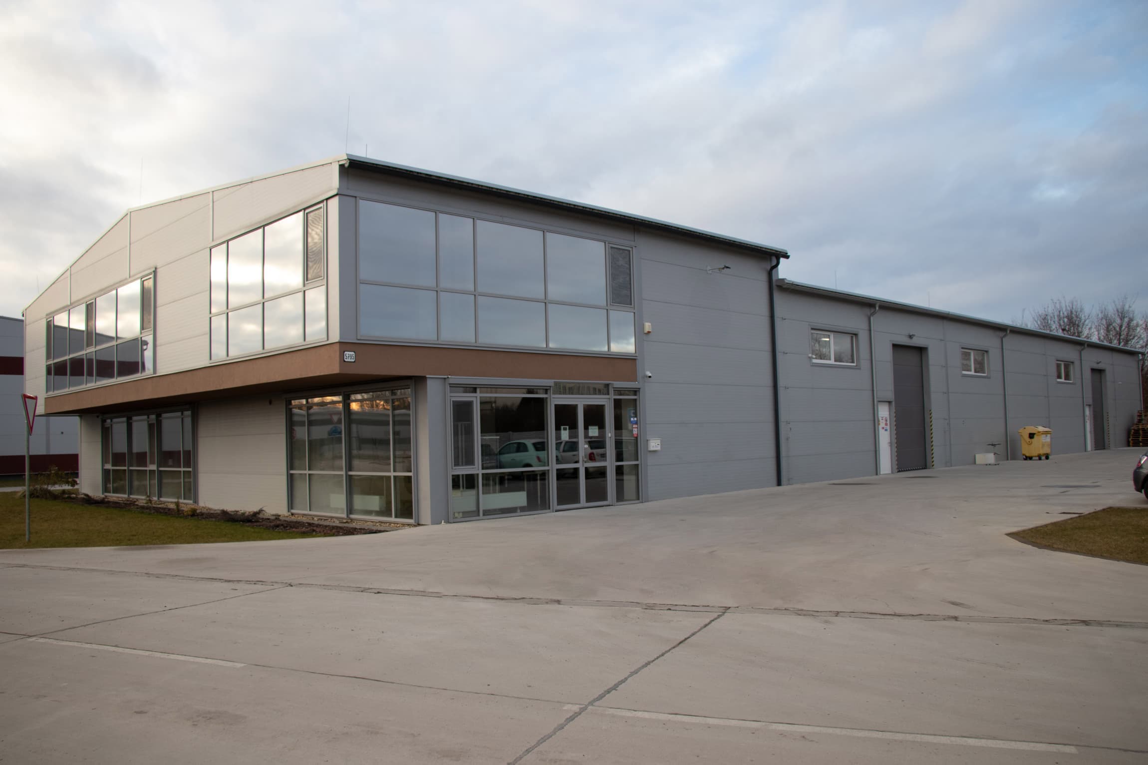 Logistický Park Atrium Invest Komárno