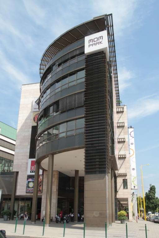 MOM Park Offices
