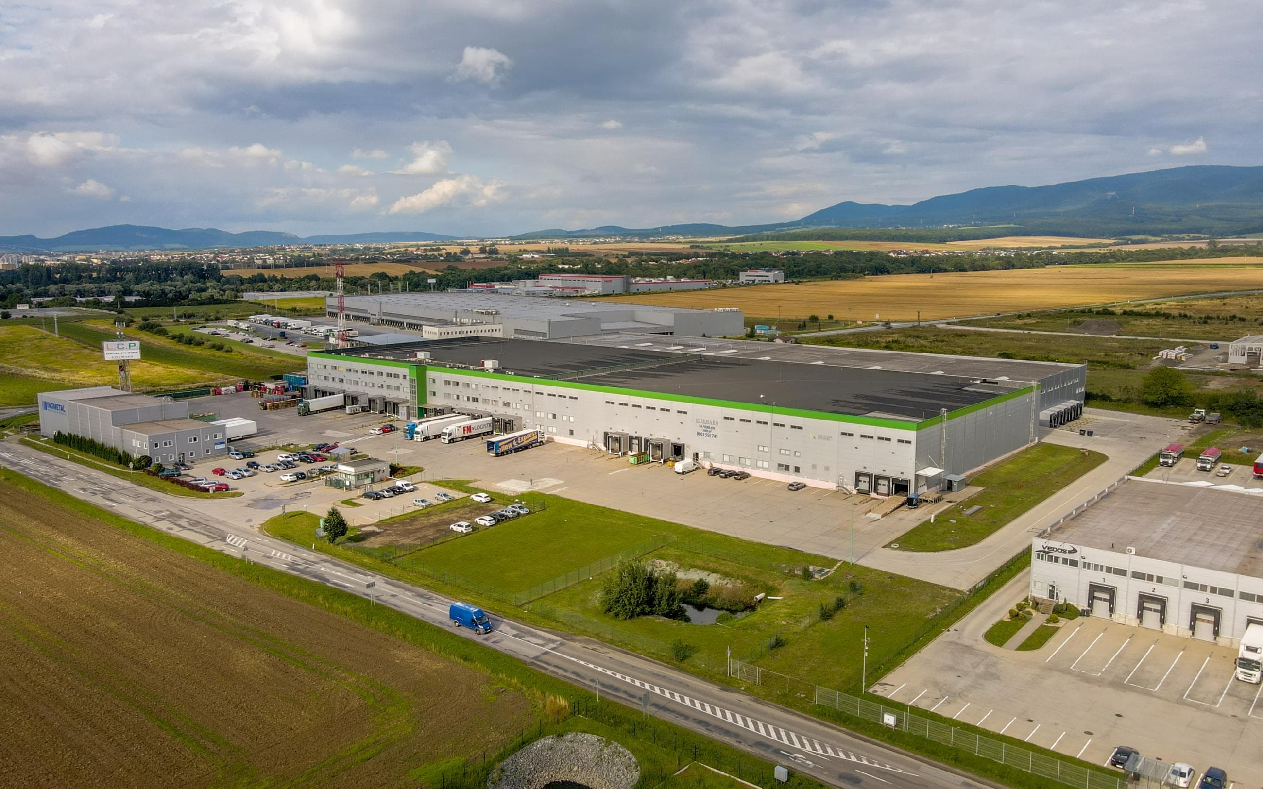 Logistický park Petrovany