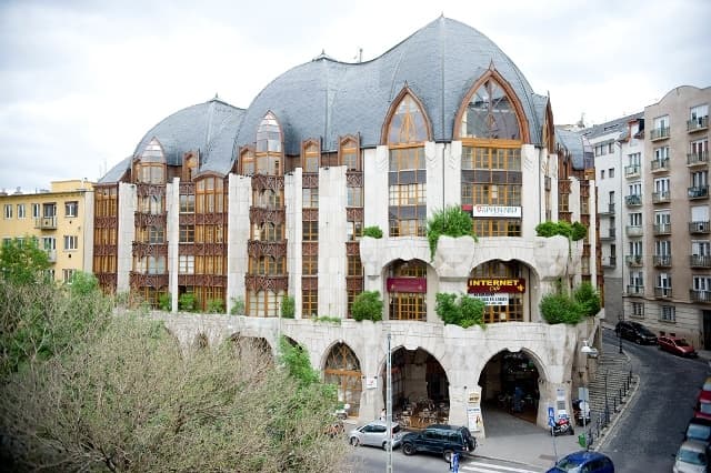 Hattyúház